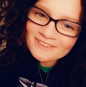 Meet your Posher, Teyah